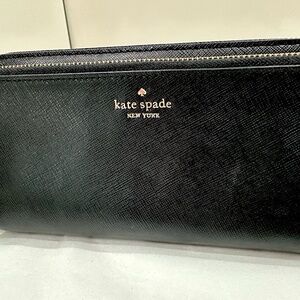 Kate Spade Double Zip Wristlet - Black